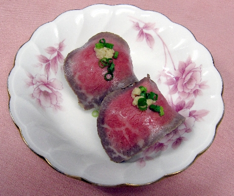 ランチでお出ししている手毬寿司